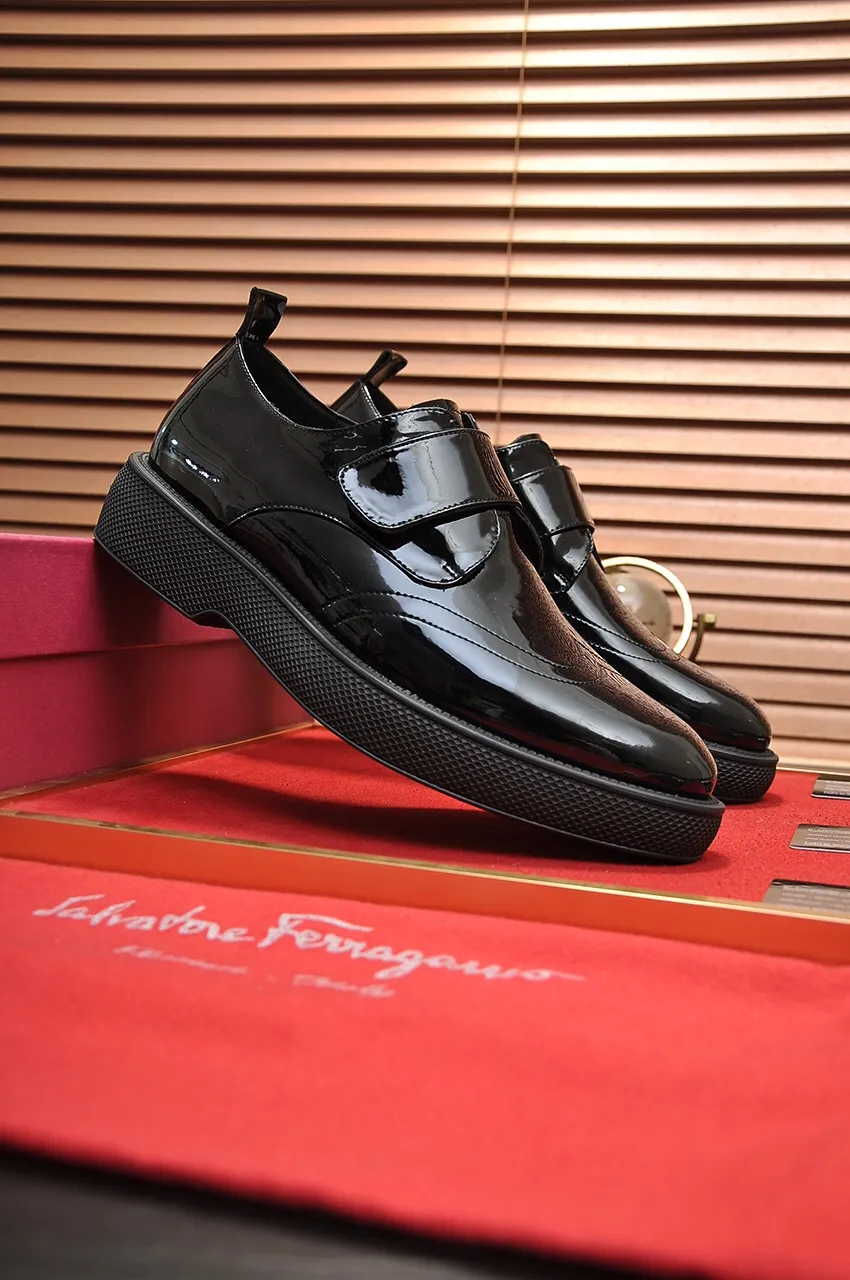 Men's shoes 💰720💶 [Ferragamo/Ferragamo] The latest model in the counter. Original imported open-sided high-quality cowhide hand-woven + imported 🐂 cowhide + original luxury metal buckle + original combination outsole. Comparison without pressure 38--45 (45 custom-made)